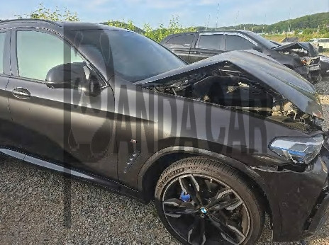 2022 BMW X4 M40i, photograph 5