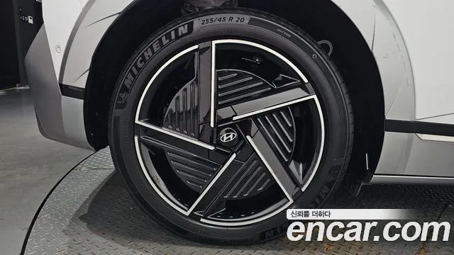 2024 Hyundai Ioniq5 Long Range, photograph 6
