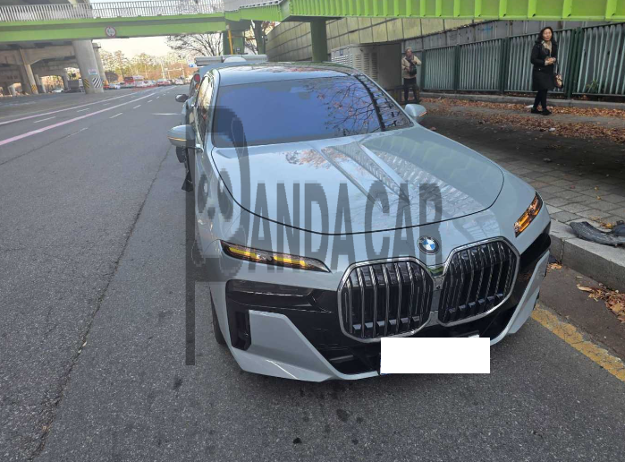 2025 BMW 740d xDrive, photograph 1