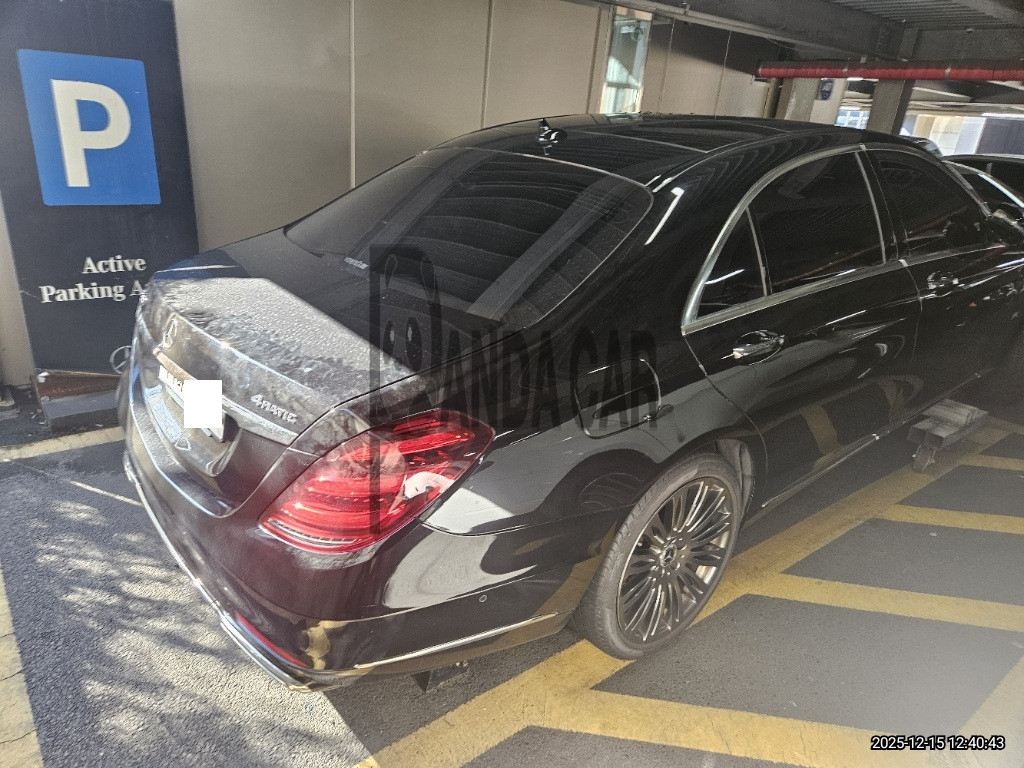 2019 Mercedes-Benz S560 4Matic L, photograph 2