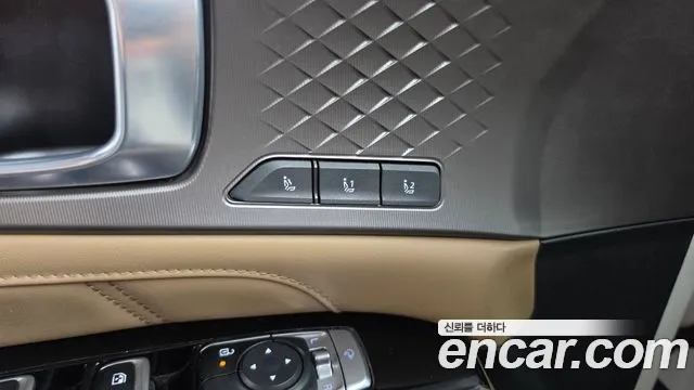 Kia Sorento HEV 1.6 4WD — photo 1 of 40