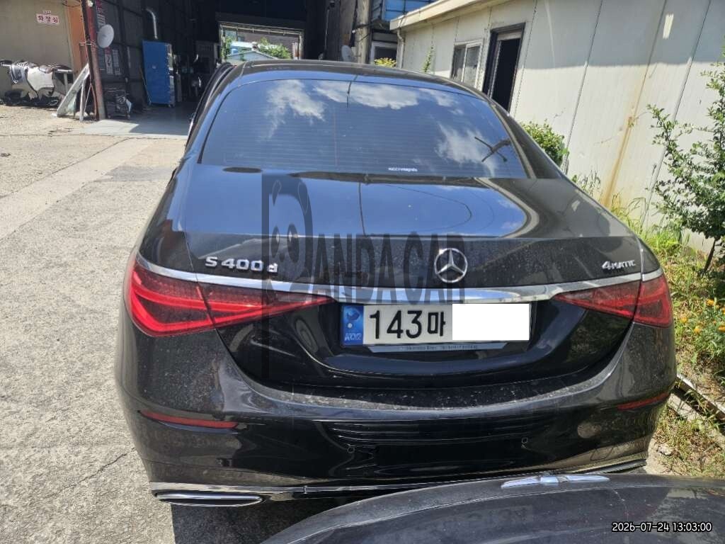2021 Mercedes-Benz S400 d 4MATIC, photograph 3