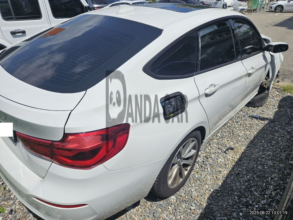2018 BMW 320d xDrive Gran Turismo WLTP, photograph 4