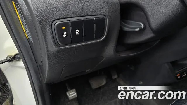 Kia RAY Prestige — photo 1 of 20