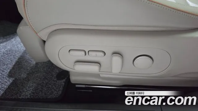 2024 Hyundai Ioniq5 Long Range, photograph 3