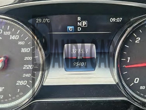 2017 Mercedes-Benz E220 d, photograph 4