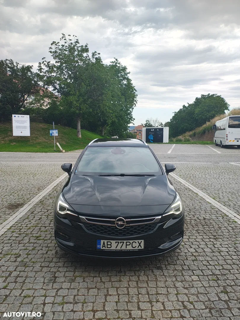 2017 Opel Astra 1.6 CDTI ECOTEC Start/Stop Innovation, photograph 5