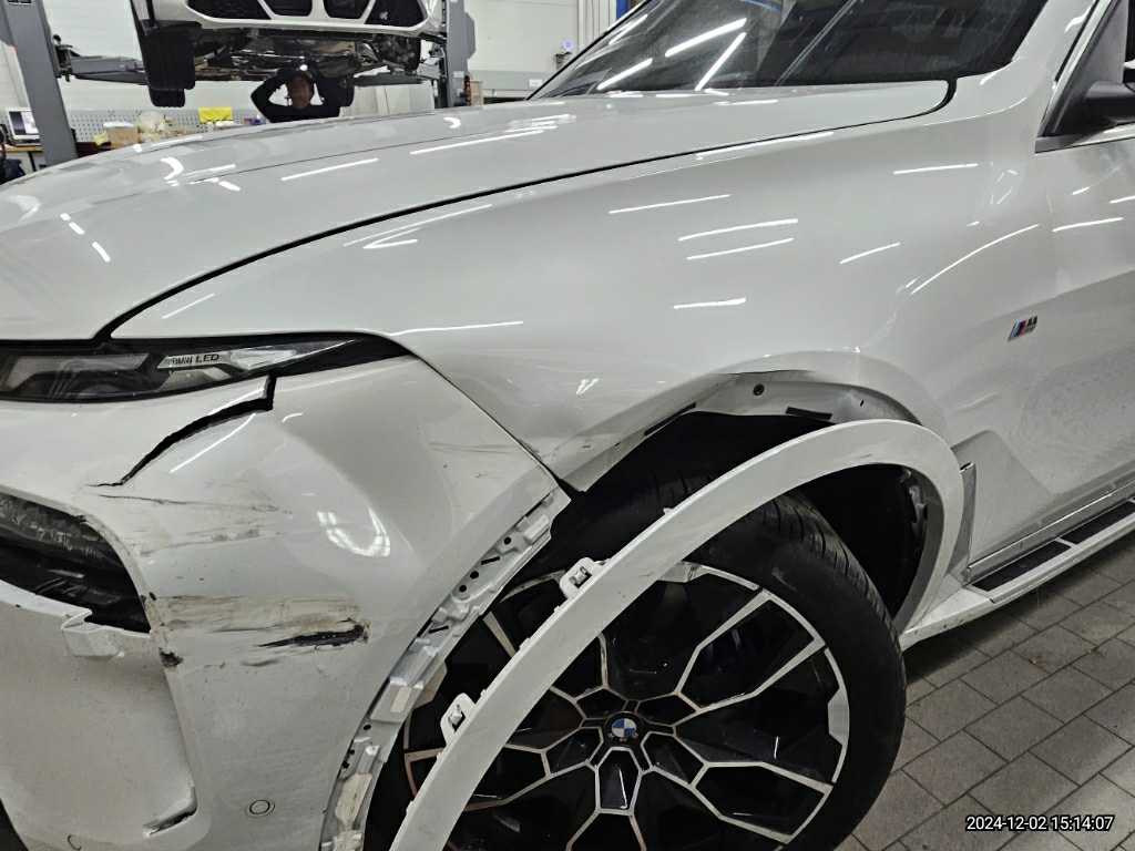 2024 BMW X7 xDrive40d, photograph 2