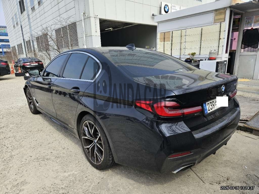 2021 BMW 530e, photograph 4