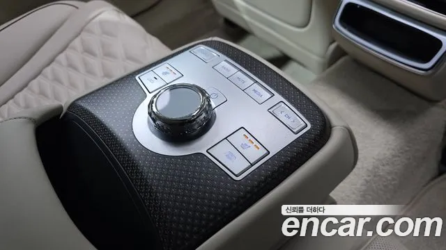 Genesis G80 Gasoline 2.5 Turbo AWD — photo 1 of 34
