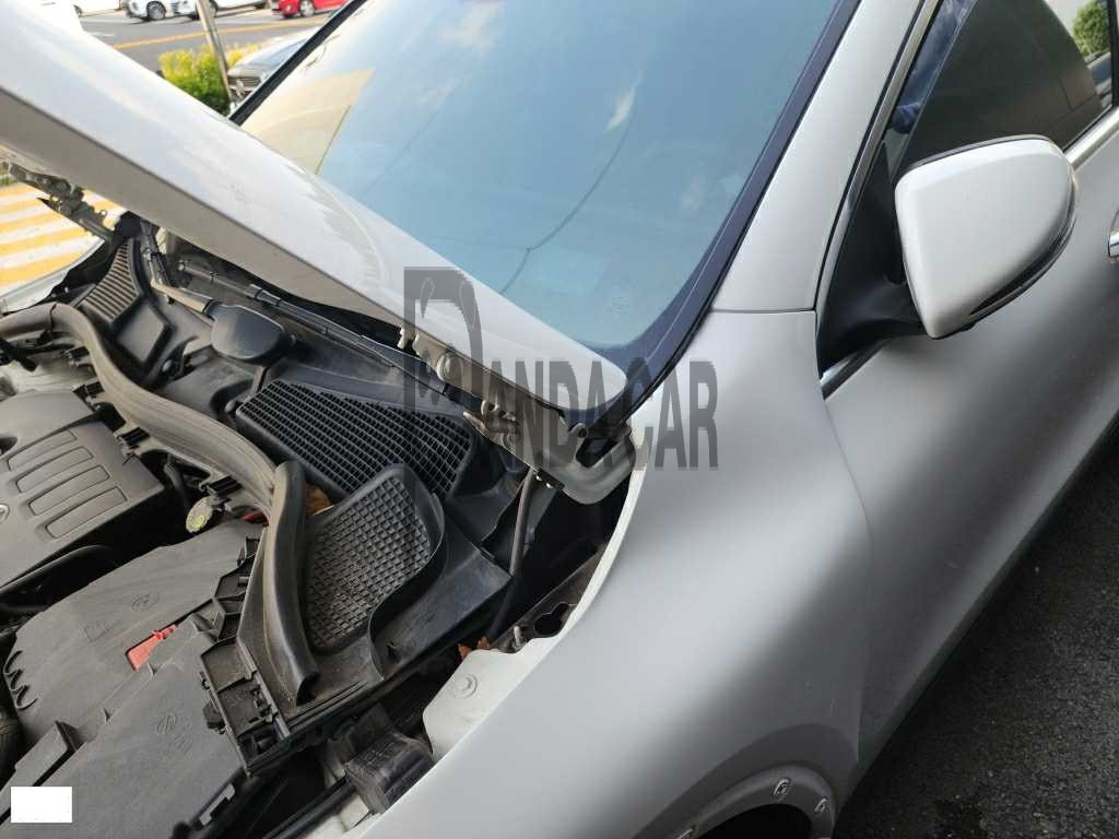 2022 Mercedes-Benz GLA250 4MATIC, photograph 5