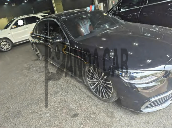 2024 Mercedes-Benz S 450 4MATIC, photograph 4