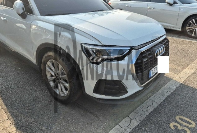 2025 Audi Q3 40 TFSI quattro, photograph 4