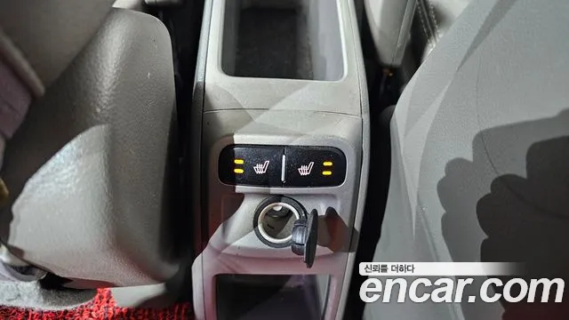 Kia RAY Prestige — photo 1 of 31