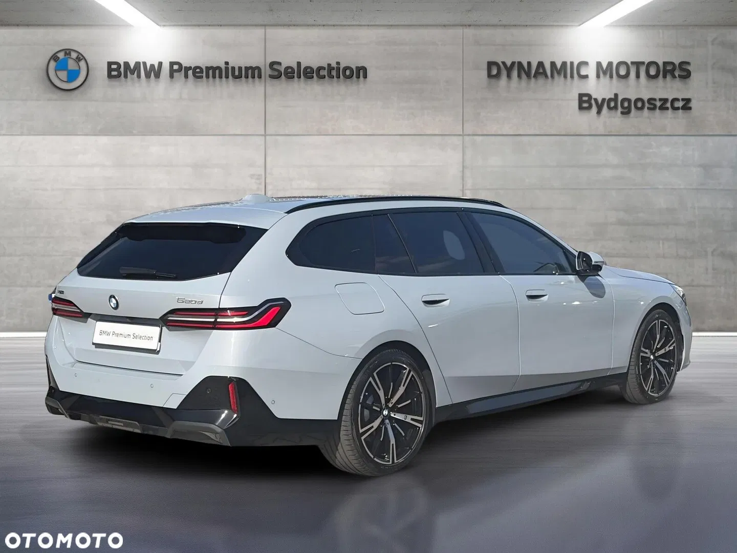 2025 BMW Seria 5 520d xDrive mHEV M Sport, photograph 5