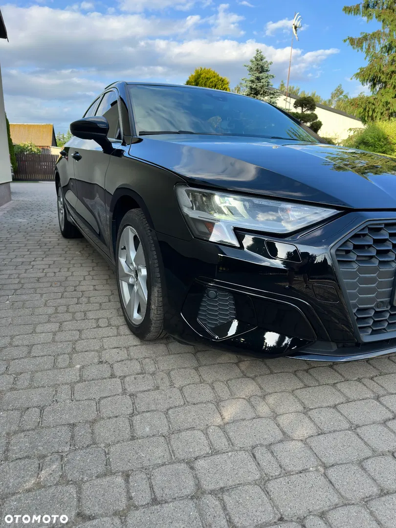 2021 Audi A3 Limousine, photograph 12