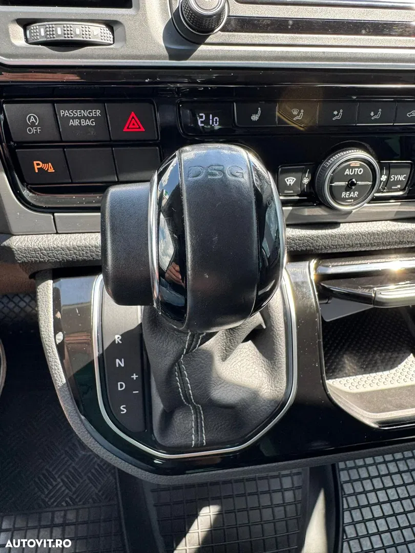 2019 Volkswagen Multivan, photograph 7