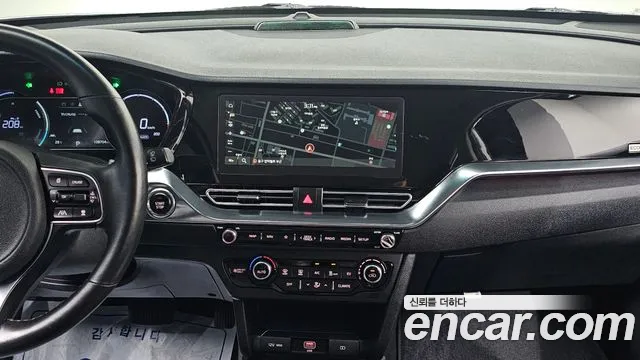 Kia Niro Air — photo 1 of 31