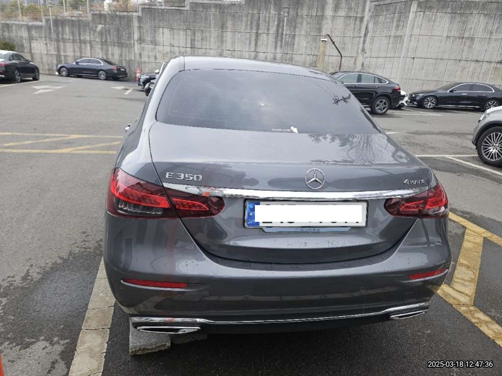 2023 Mercedes-Benz E350 4MATIC, photograph 1