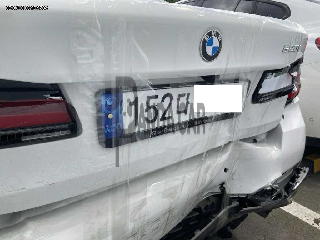 2023 BMW 520i, photograph 7