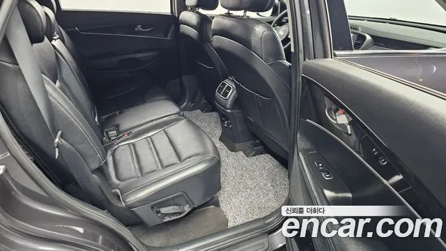 2016 Kia Sorento Diesel 2.0 4WD, photograph 9