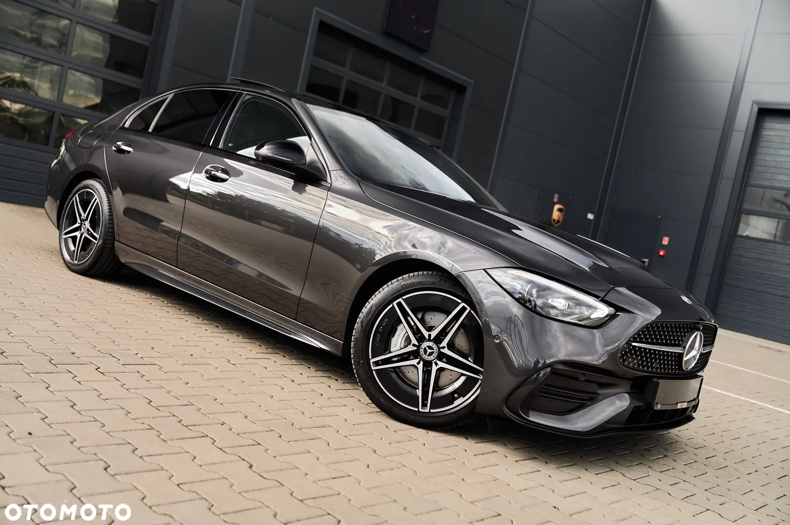 2021 Mercedes-Benz Klasa C 220 d mHEV AMG, photograph 9