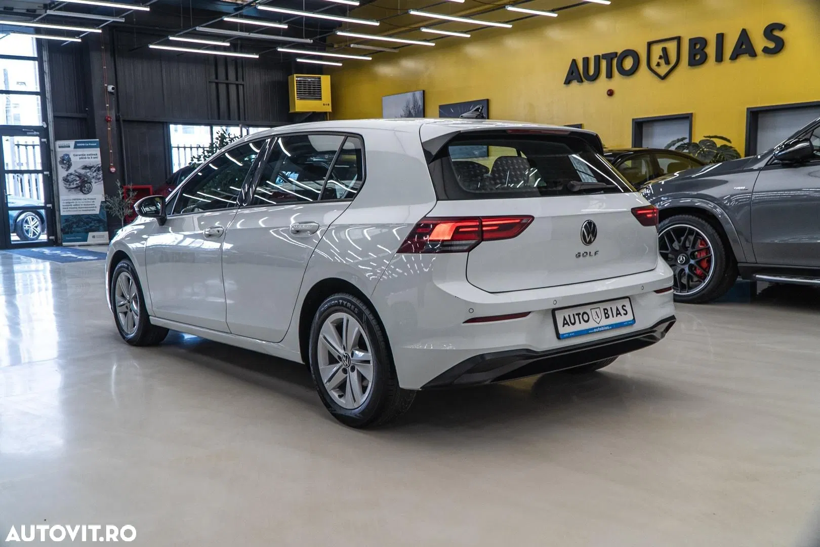 2022 Volkswagen Golf 1.5 TSI ACT BlueMotion Comfortline, photograph 5