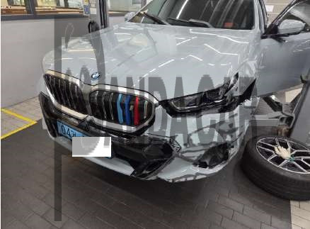 2025 BMW i5 eDrive40, photograph 4