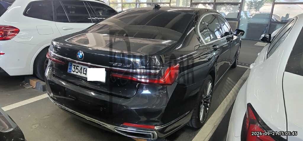 2020 BMW 730Ld xDrive Design Pure Excellence, photograph 5
