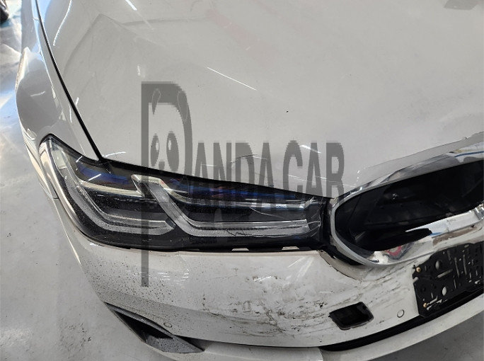 2021 BMW 530e, photograph 4