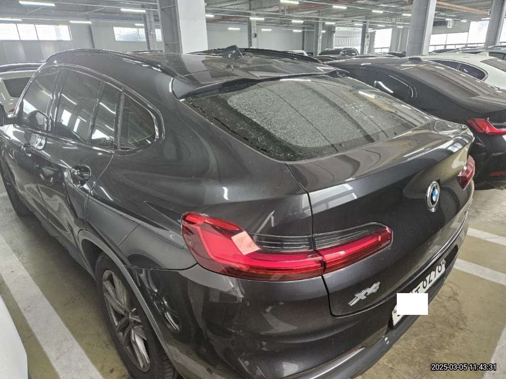 2020 BMW X4 xDrive20i M Sport X, photograph 4