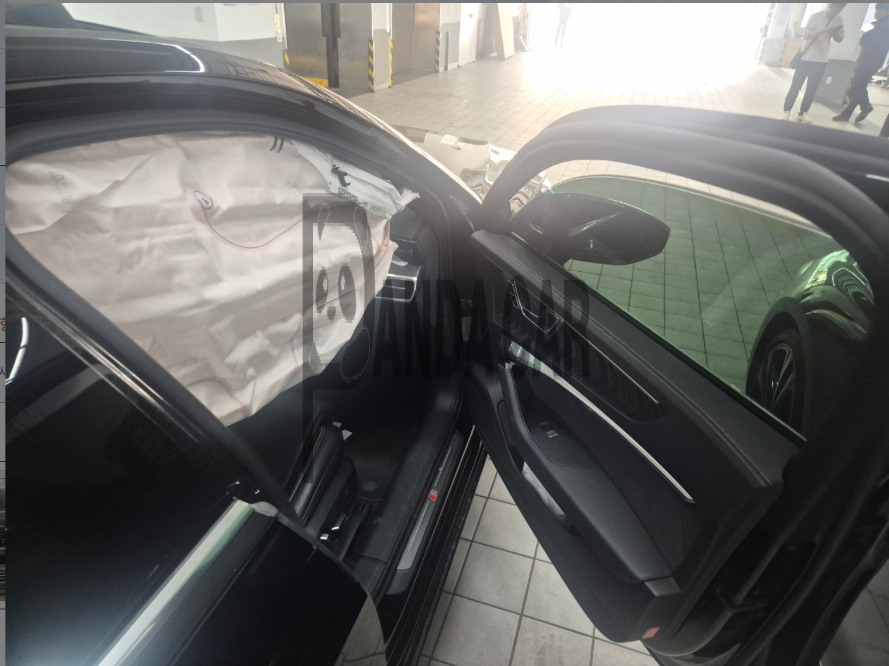 2022 Audi A6 45 TFSI quattro, photograph 2