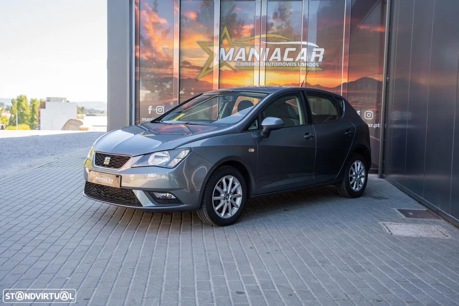 2016 SEAT Ibiza 1.0 EcoTSI Style, photograph 2