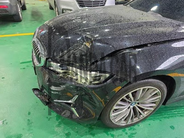 2022 BMW 320e, photograph 5
