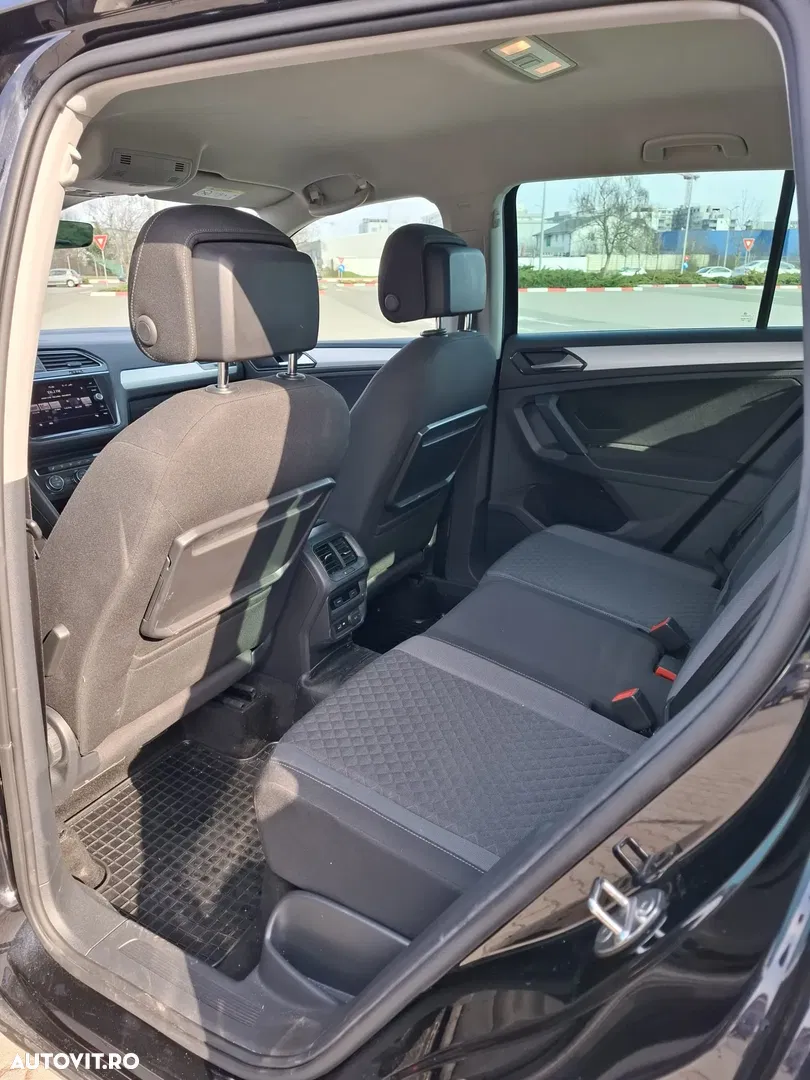 2018 Volkswagen Tiguan 2.0 TDI DPF DSG 4Mot Comfortline, photograph 6