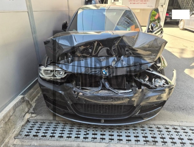 2018 BMW 320d, photograph 4