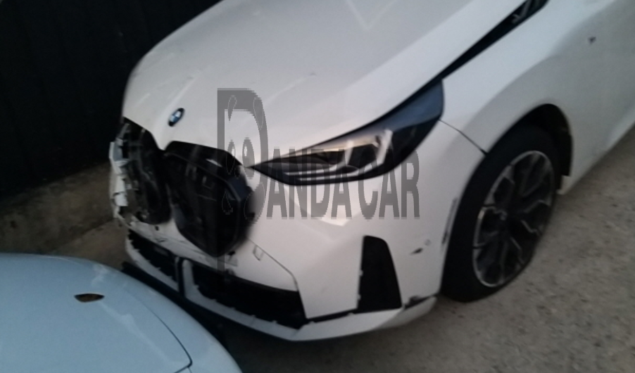 2025 BMW X3 20 xDrive, photograph 3