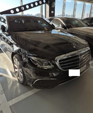 2020 Mercedes-Benz E 300 4MATIC, photograph 5