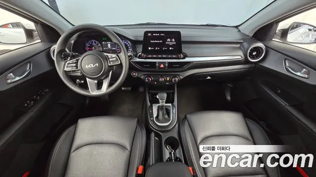 2023 Kia K3 1.6, photograph 2