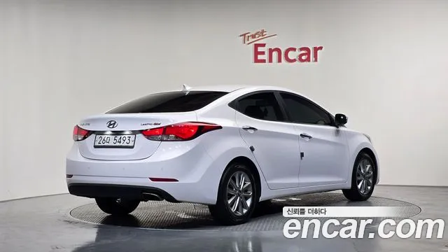 2013 Hyundai AVANTE 1.6 GDi Modern, photograph 7