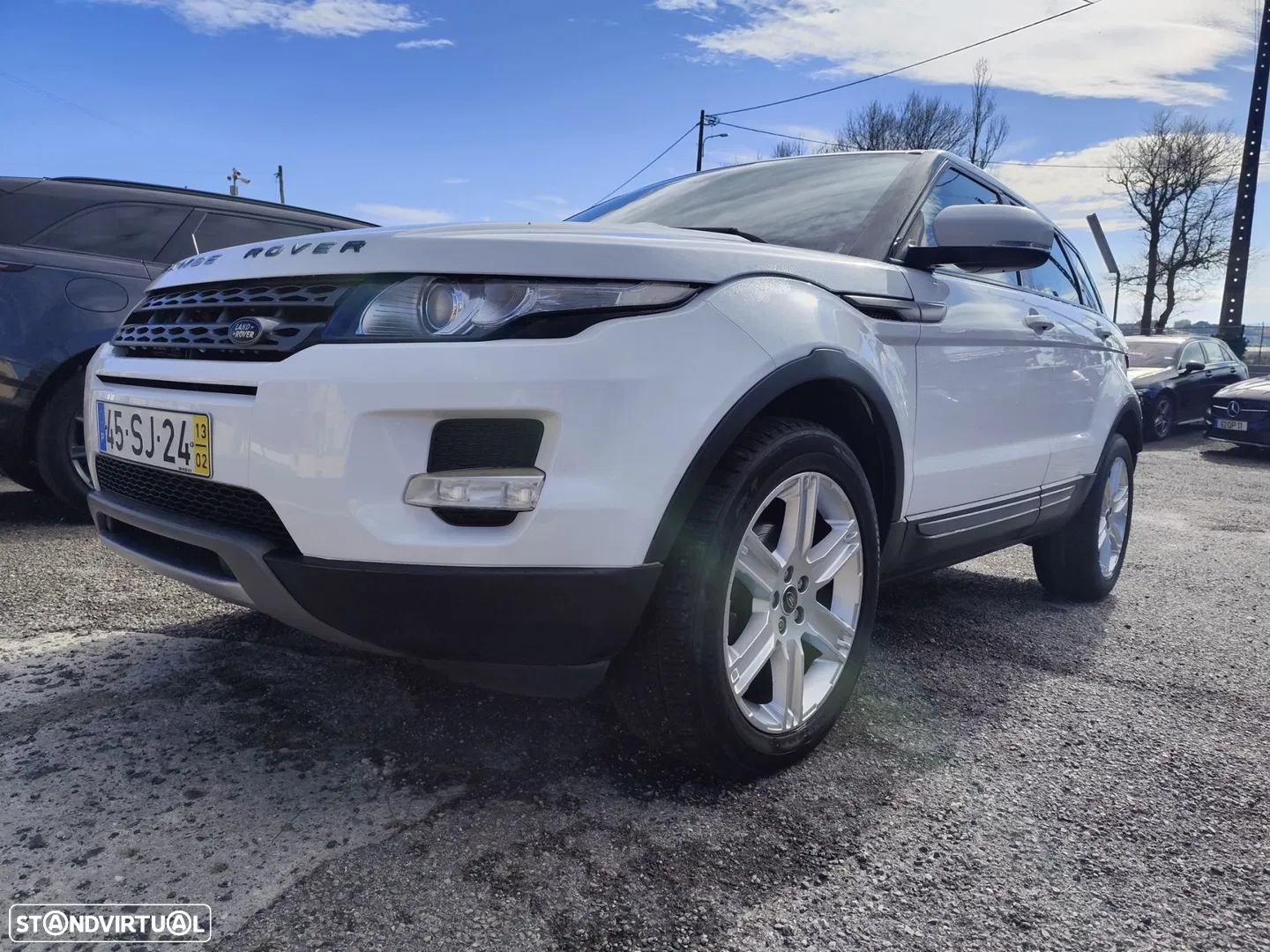 2013 Land Rover Range Rover Evoque 2.2 TD4 Dynamic, photograph 4