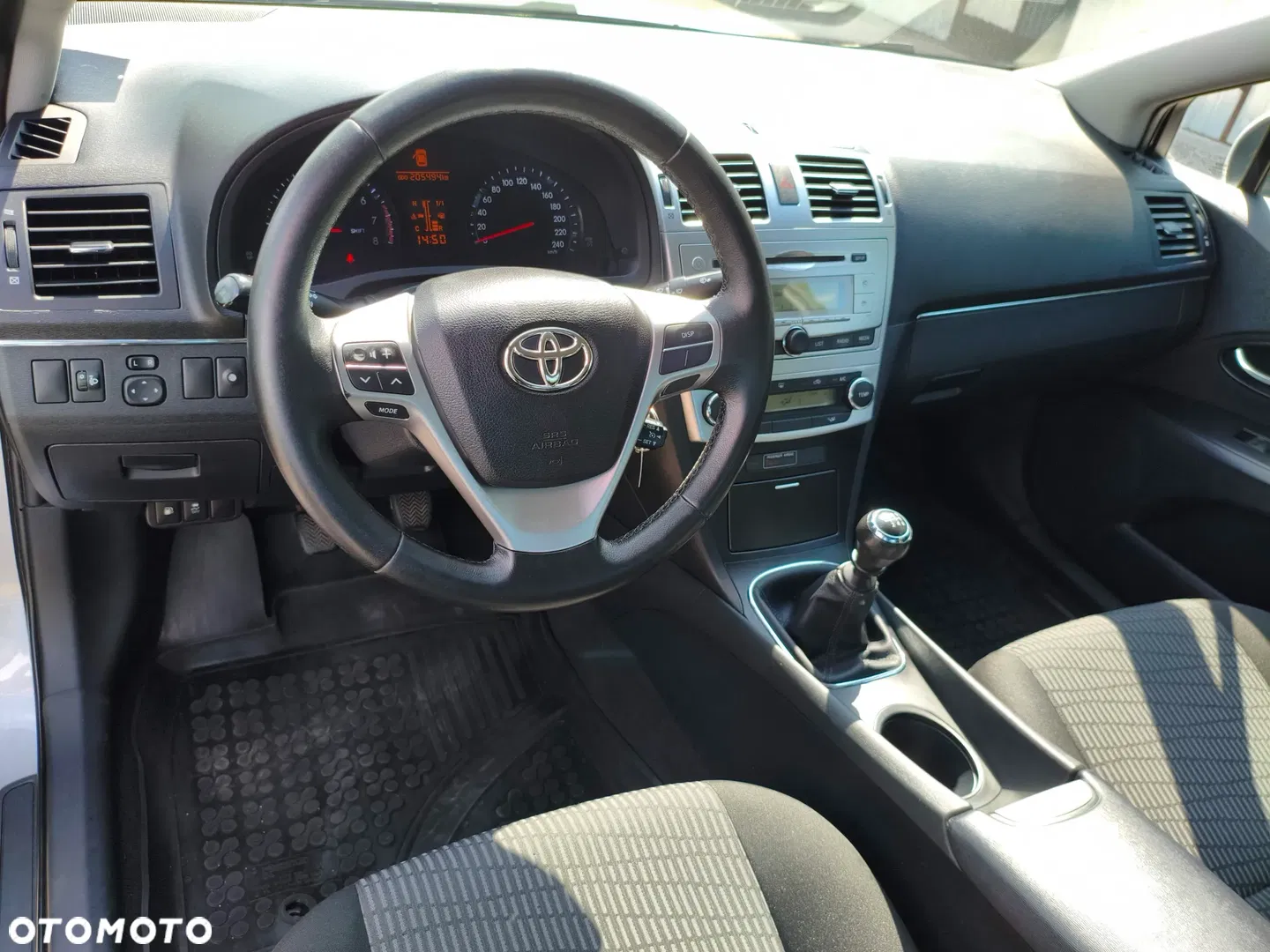 2014 Toyota Avensis 1.8 Active, photograph 5