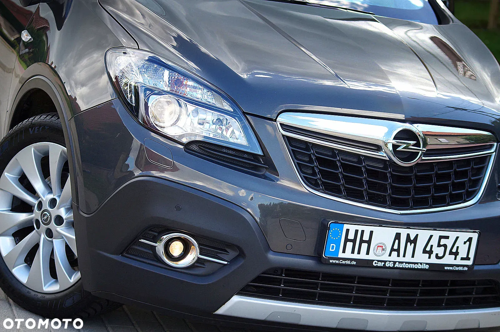 2015 Opel Mokka 1.4 T Cosmo S&S EU6, photograph 2