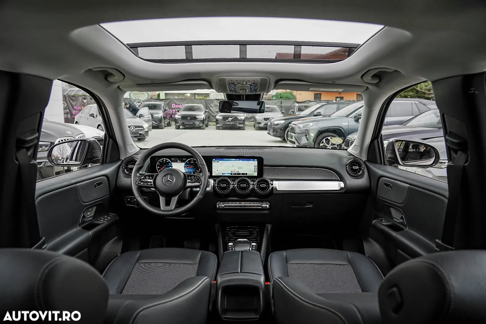 2021 Mercedes-Benz GLB 180 d 8G-DCT EDITION 2022, photograph 3