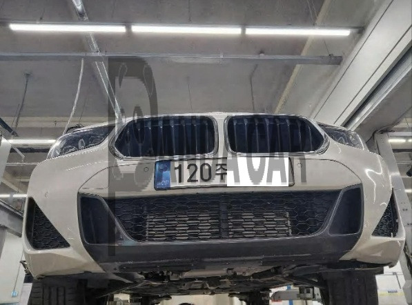 2023 BMW X2 xDrive20i, photograph 3