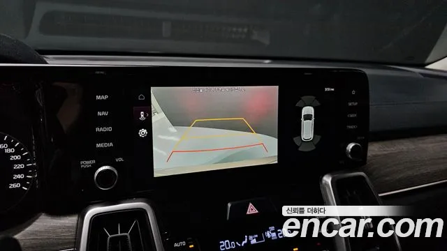 Kia Sorento Diesel 2.2 4WD — photo 1 of 20