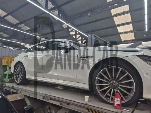2020 Mercedes-AMG GT43 4Matic +, photograph 2