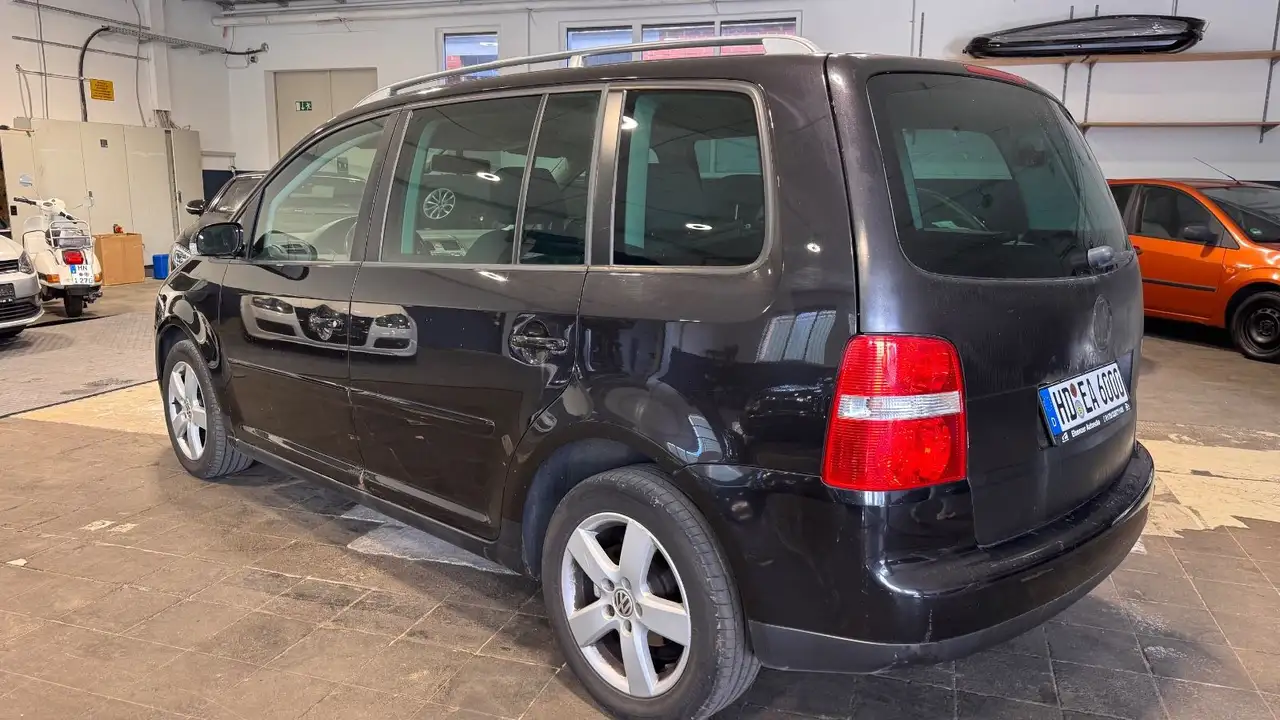 2006 Volkswagen Touran Highline 7 sitze HU/AU 10/2018, photograph 12