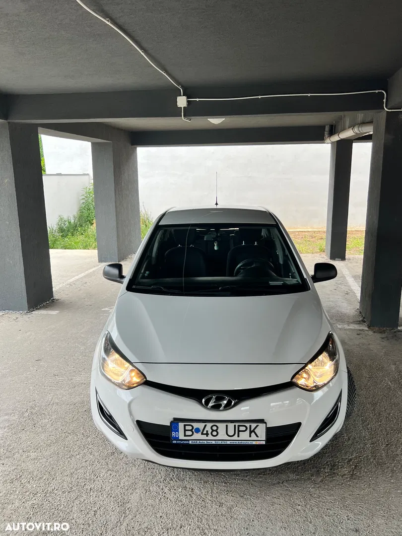 2013 Hyundai i20 1.2 Comfort, photograph 11