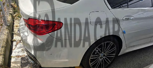 2018 BMW 530i xDrive, photograph 3